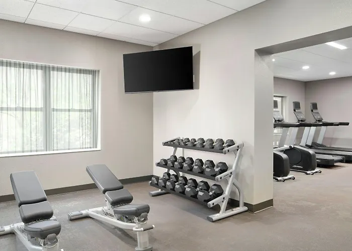 Courtyard By Marriott Saratoga Springs